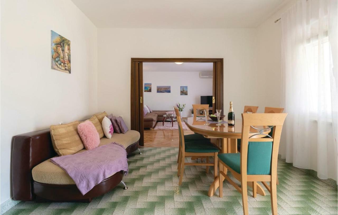 Lovely In With Wifi Appartement Zadar